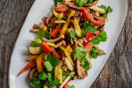 Гриль-салат с уткой