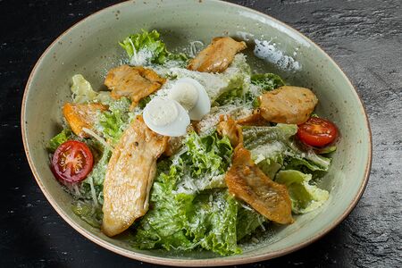 Цезарь с курицей
