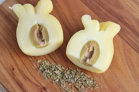 Качоковалло с оливками