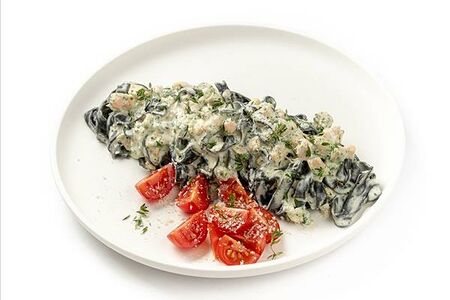 Паста с лососем и шпинатом