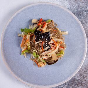 Чапче с овощами