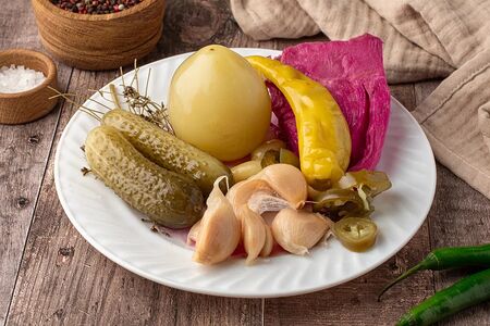 Соленья ассорти