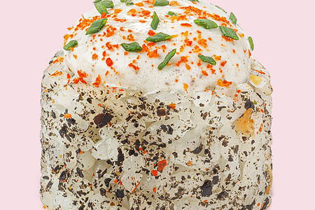 Ролл с запечённым лососем и трюфельным муссом