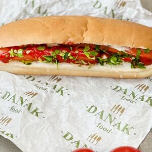 Հոթ-դոգ երկու նրբերշիկով