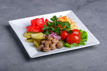 Деревенский погребок