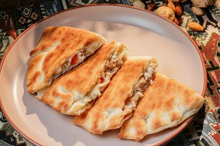 Хачапури по-гурийски с курицей