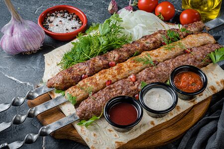 Ассорти из люля-кебабов