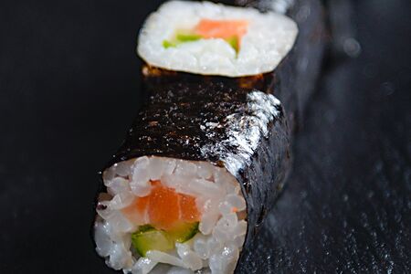 Ролл Сяке кунсей маки