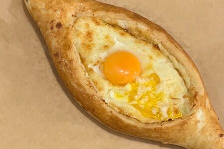 Хачапури по-аджарски