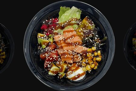 Поке с лососем