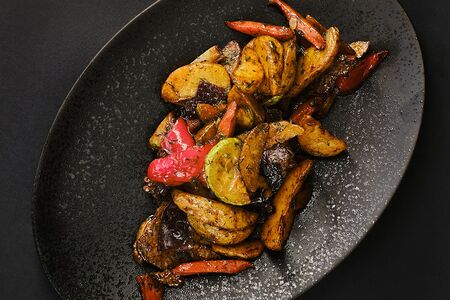 Жаркое из говядины с овощами