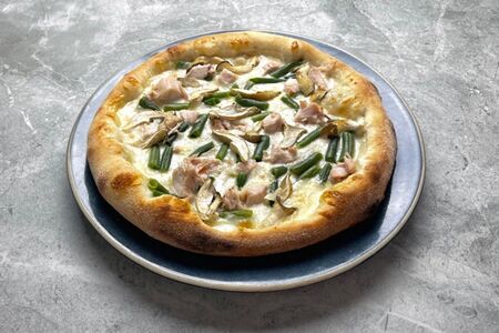 Пицца Аляска средняя