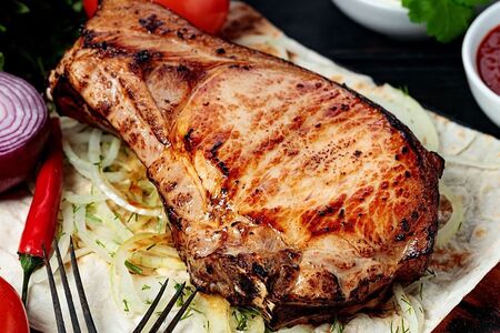 Свинина на кости