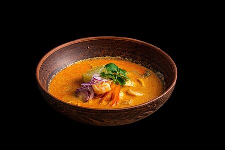 Том ям с рисом