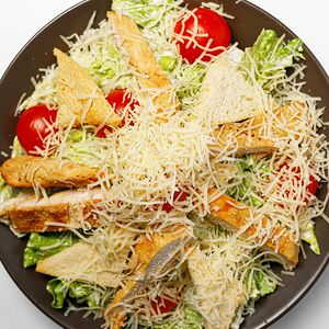 Цезарь с курицей