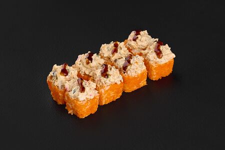 Запеченный с мидиями и крабом