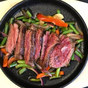 Говядина с овощами и Джек Дэниэлс