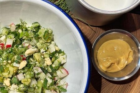 Окрошка овощная на кефире