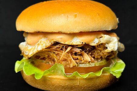 Бургер №4 с рваной свининой XL