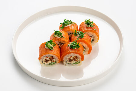 Филадельфия с пармезаном и базиликом