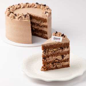 Шоколадно-ореховый торт