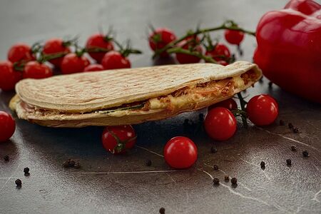 Закрытая пицца Чанаккале