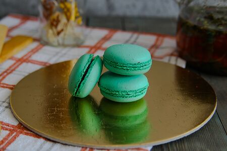 Макарон Малина