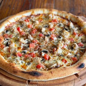 Пицца с курицей