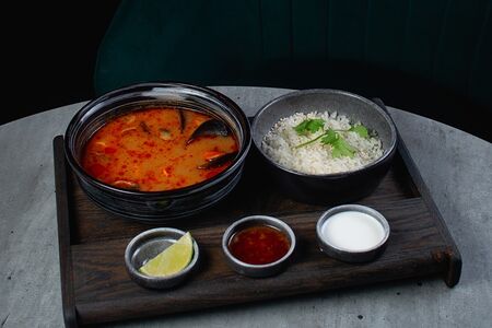 Тайский острый суп