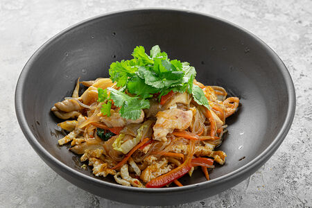 Вок с курицей