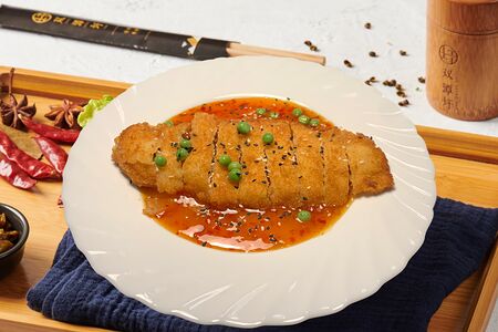 E4 Куриное филе, жаренное в панировке