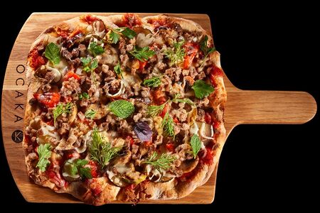 С мини-колбасками и лечо