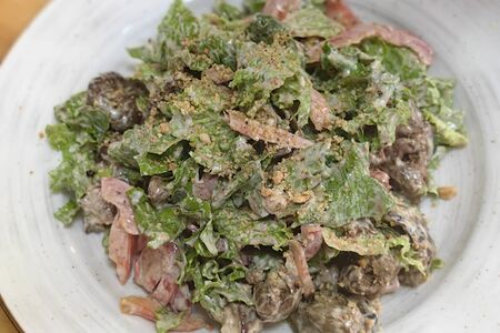 Салат Генацвале