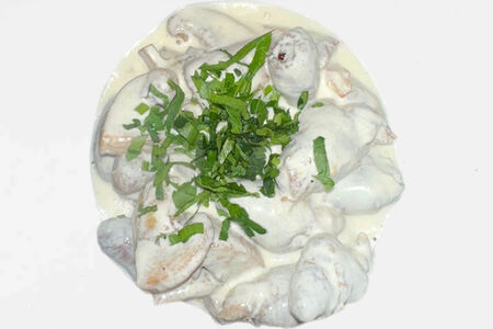 Куриная печень, запечённая с яблоком