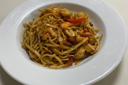 Вок с креветкой