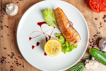 Стейк Лосось