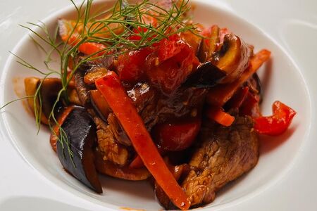 Вырезка с овощами