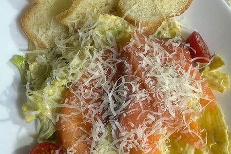 Цезарь с лососем