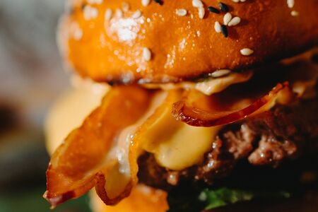 Бургер с говядиной