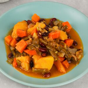 Барбунья с овощами