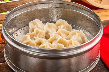 Цзяоцзы с яйцом и Джусаем