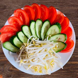 Салат овощной