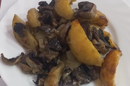 Картофель, запеченный с грибами