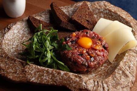 Тартар из говядины Hound