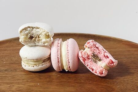 Макаруны Рафаэлло и тирамису 