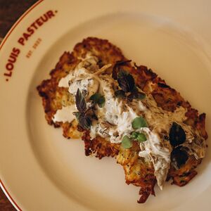 Драники с вешенками в сливочном соусе