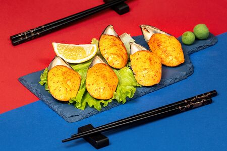 Острые запеченные мидии