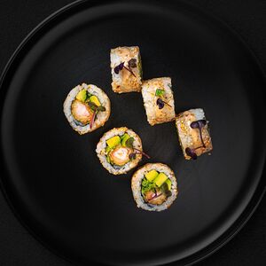 Креветка с ореховым соусом