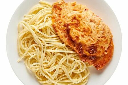 Курица по-французски со спагетти