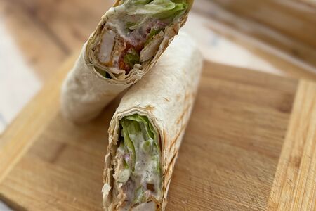 Цезарь с курицей